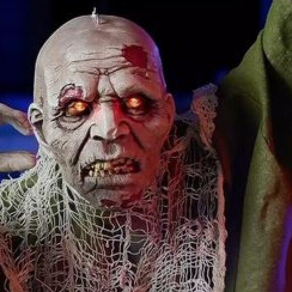 NEW~Halloween Animated Zombie Groundbreaker with Light up Eyes - Picture 2 of 3